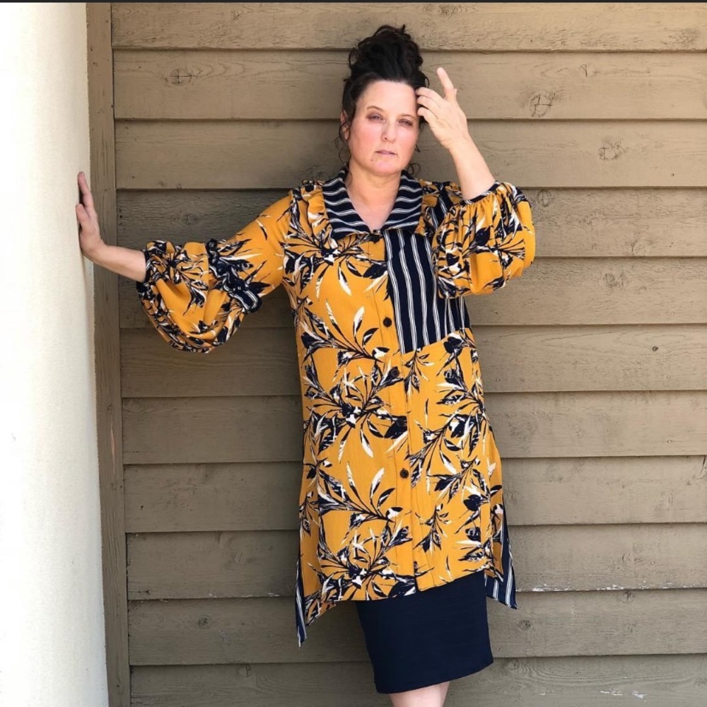 2 Zadie B tops size 2X Mustard is NWT !